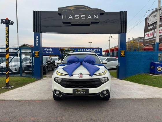 FIAT TORO 1.8 16V EVO FLEX FREEDOM AT6 FIAT TORO 1.8 16V EVO FLEX FREEDOM AT6